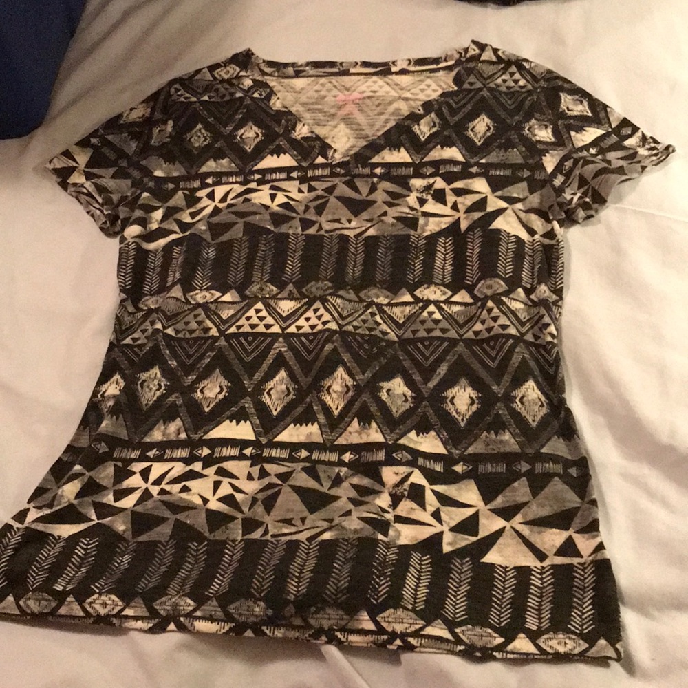 (3 for 15) Vneck tshirt